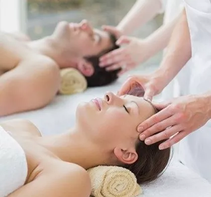 couple massage